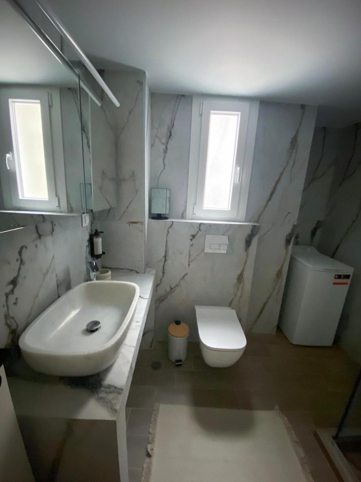 Agias Sofias Svolou Center 2 Apartment Thessaloníki Ngoại thất bức ảnh
